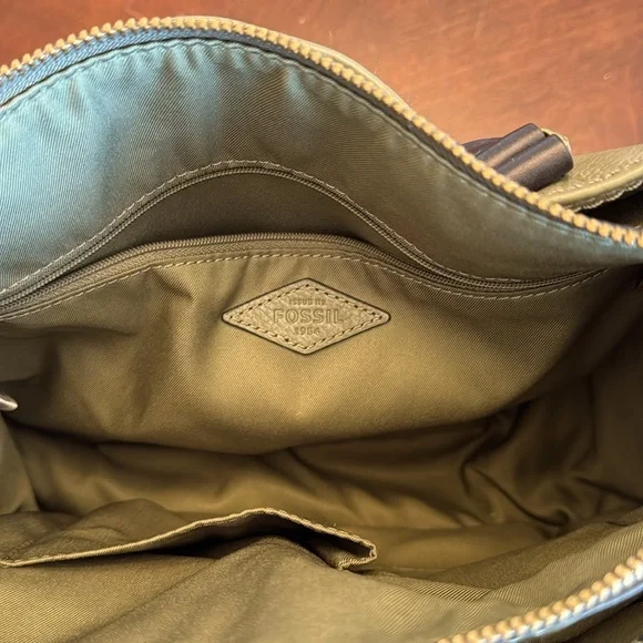 Fossil Olive Navy Dotted Genuine Leather 2-in-1 Satchel Cross Body Bag - Picture 8 of 13